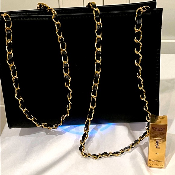 🆕YSL Black Shoulder Clutch + NEW YSL Satin lipstick 💄 RM - Picture 14 of 16